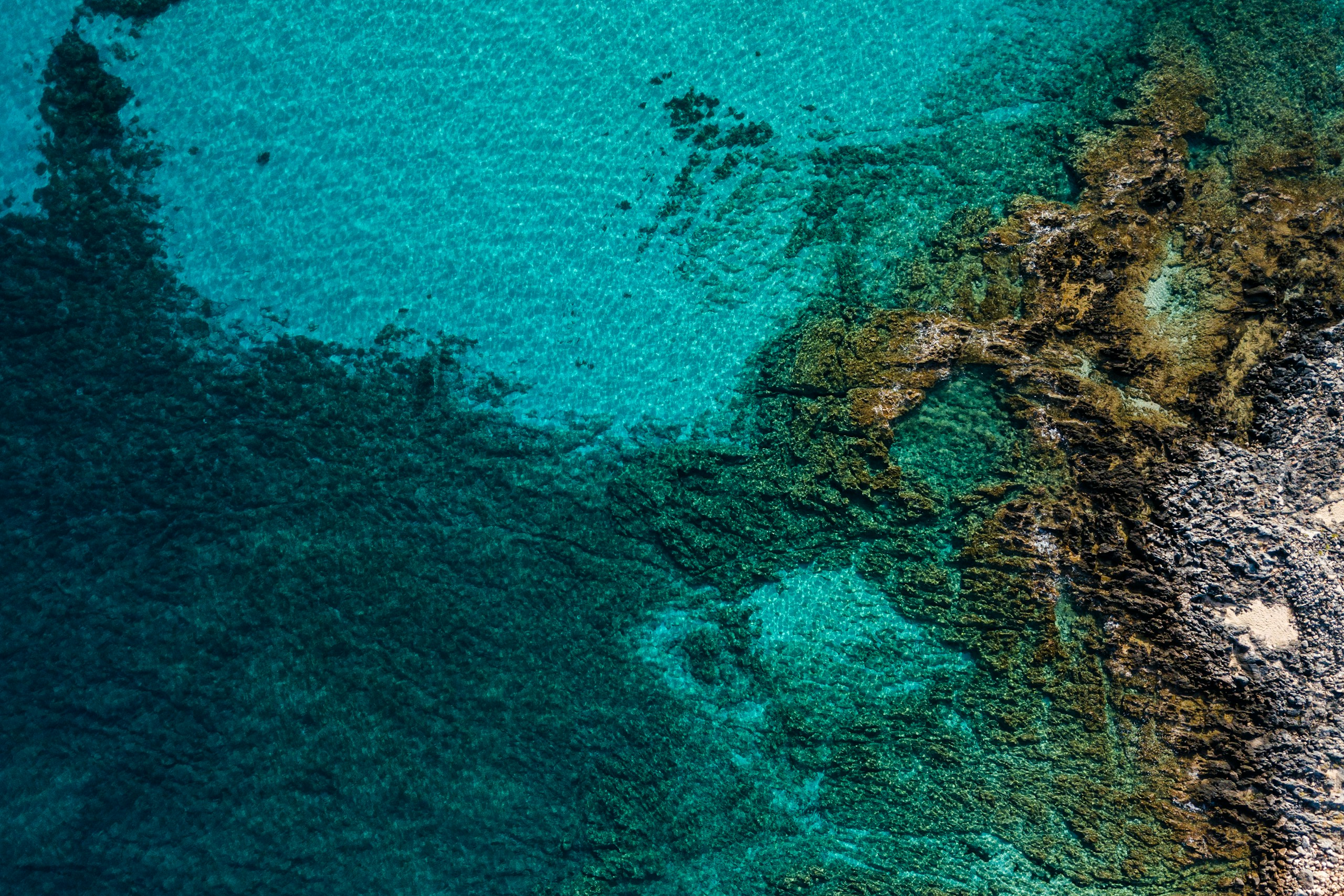 manos koutras fgb0B9RVS78 unsplash e1783792179224